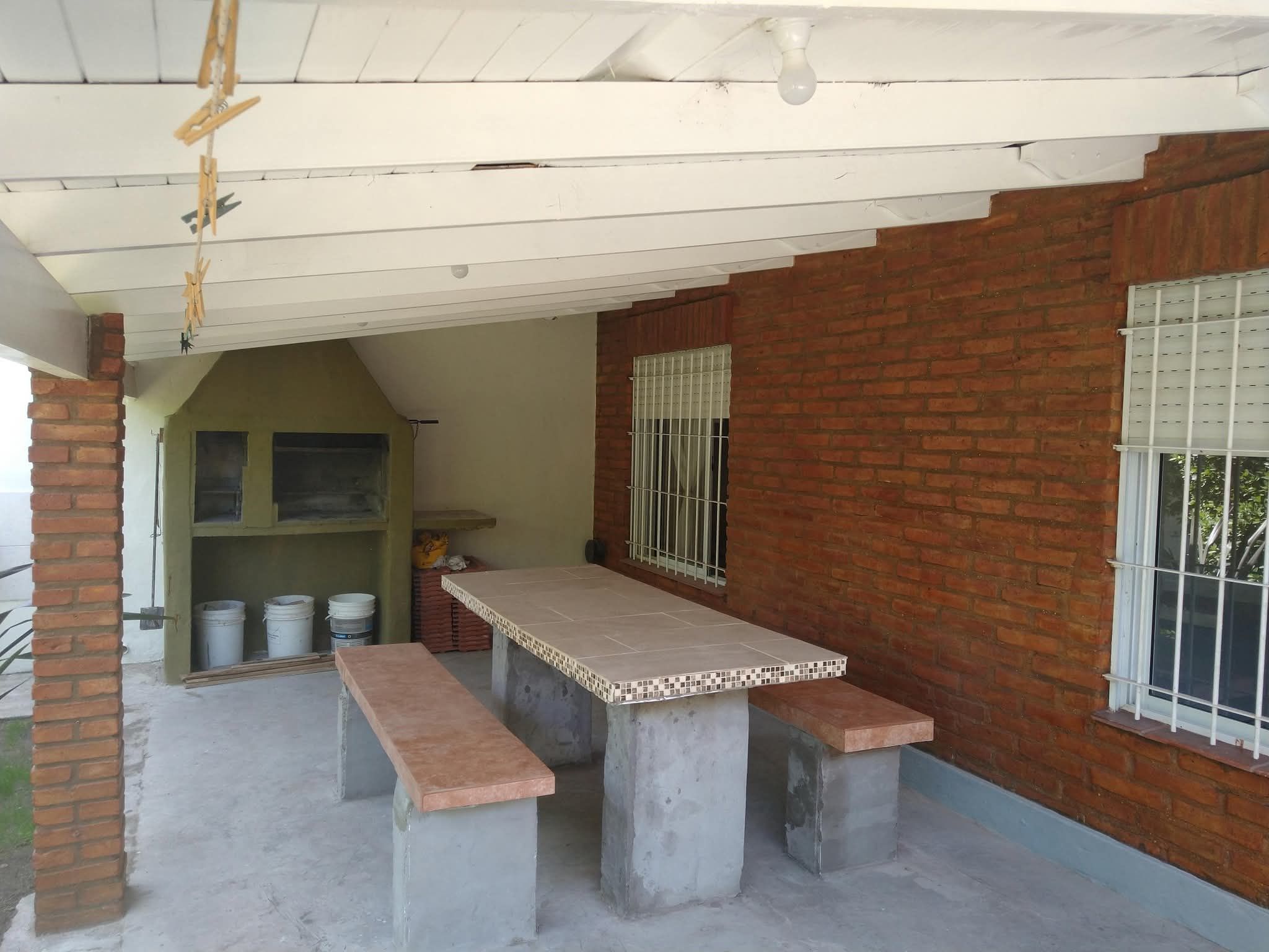 Patio con parrilla
