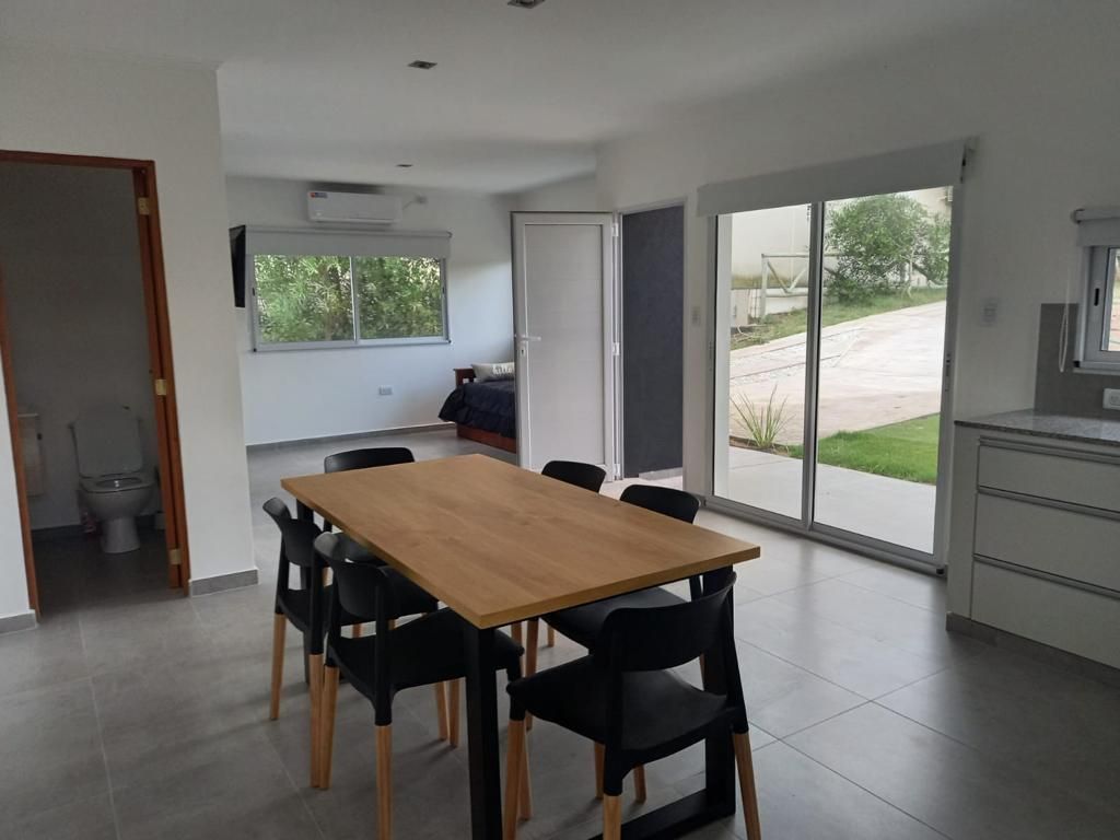 duplex_de_este_monte.hermoso.110.jpg