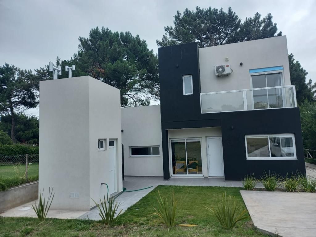 duplex_de_este_monte.hermoso.190.jpg