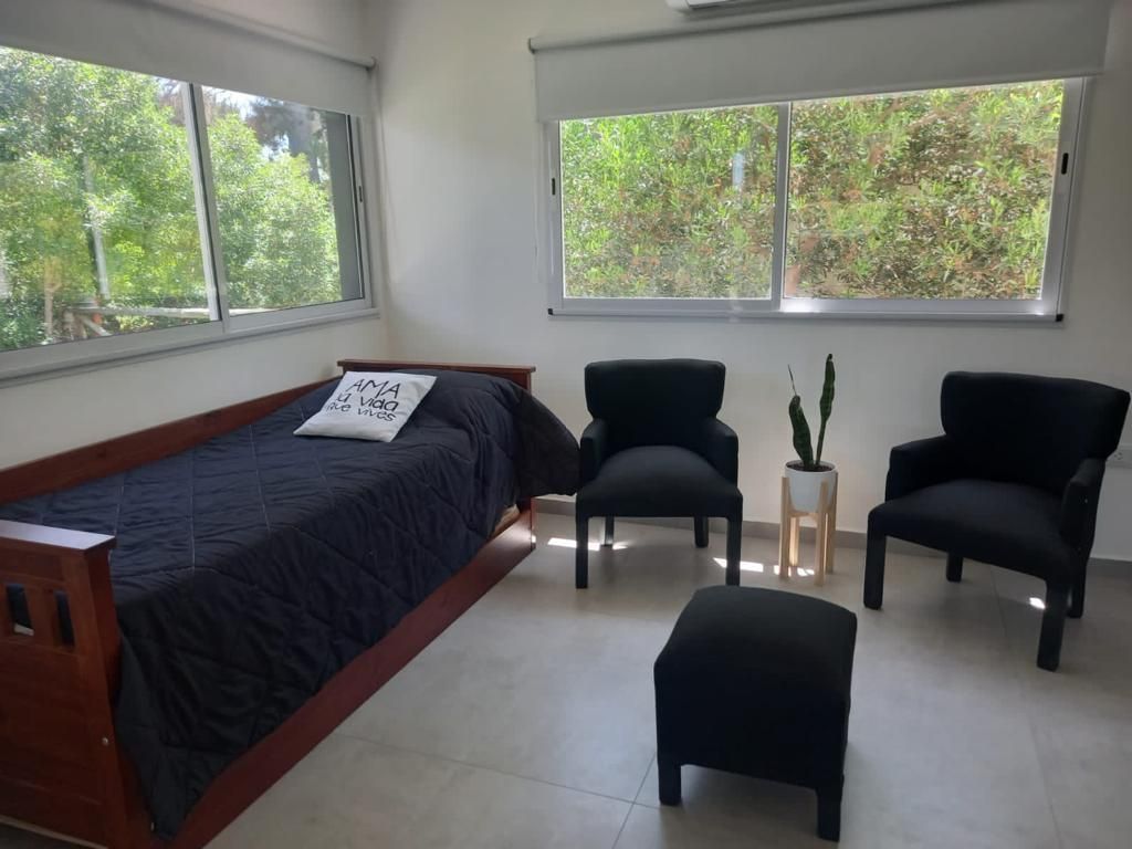 duplex_de_este_monte.hermoso.200.jpg